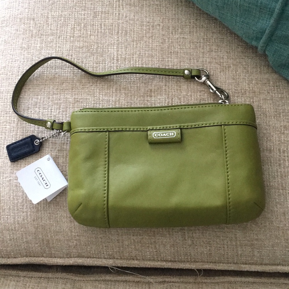 New with tags Coach Wristlet